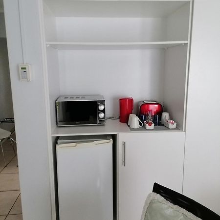 Flamingo Rocks Bed & Breakfast Durban Bagian luar foto