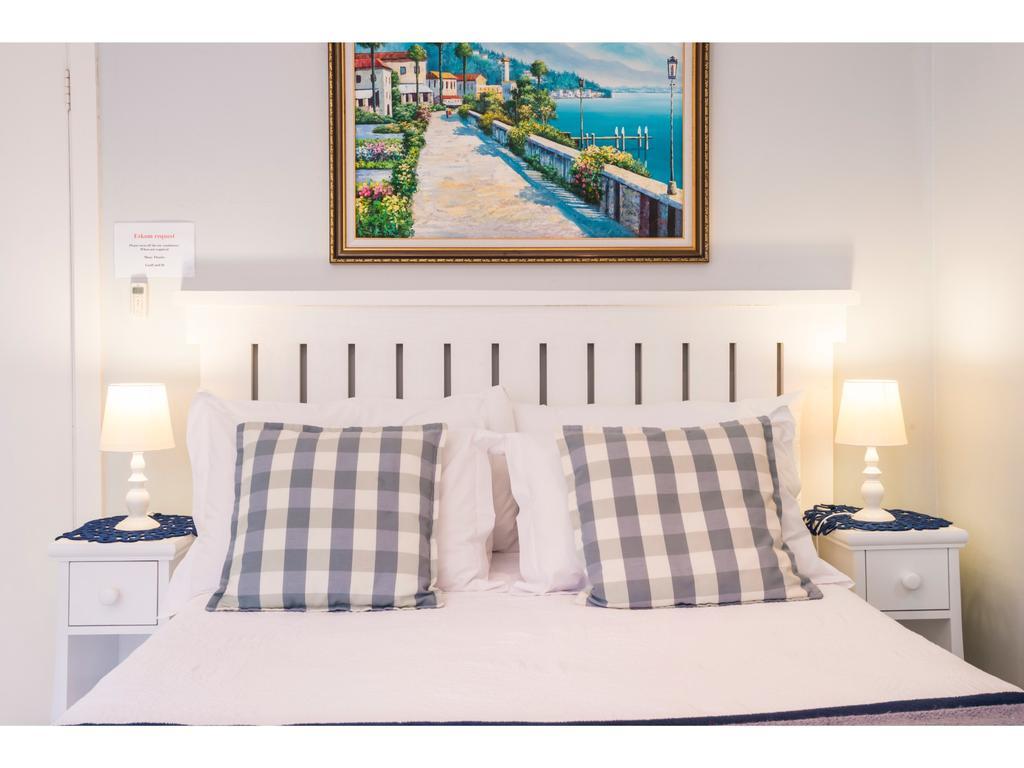 Flamingo Rocks Bed & Breakfast Durban Bagian luar foto